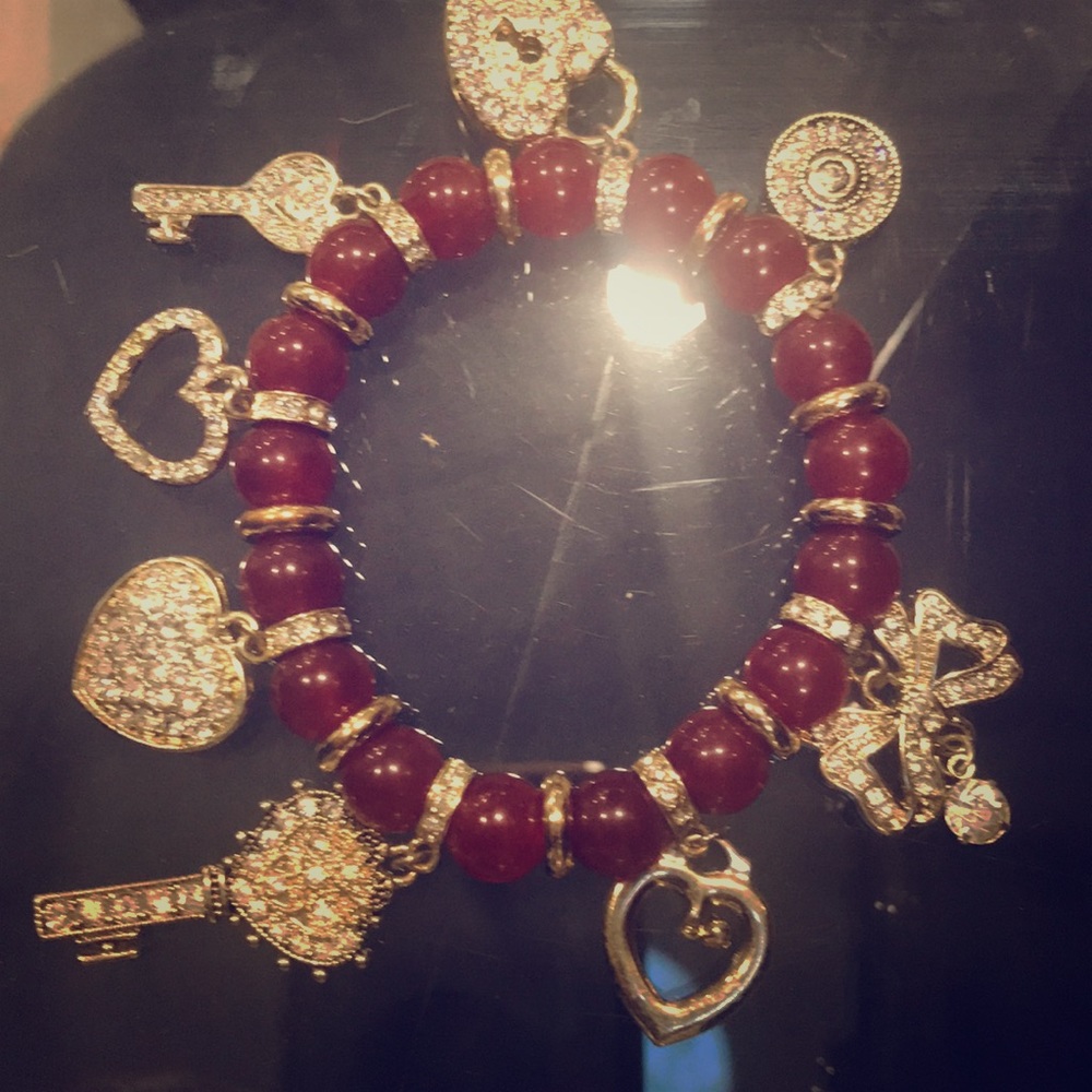 💕Neiman Marcus Bracelet 💕